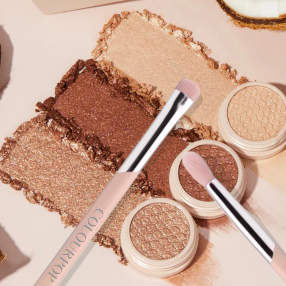 Cọ 2 Đầu Tán Phấn Mắt Và Viền Mí COLOURPOP Double-Ended Brush COA3